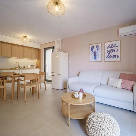 Bellaviastay, Flat Apolonia 1bd *