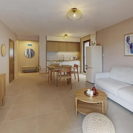 公寓 Bellaviastay, Flat Apolonia 1bd 布尔加斯